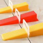 Confezionatrice automatica per la formazione di sacchi riempitrice e sigillante per prodotti di ferramenta misti